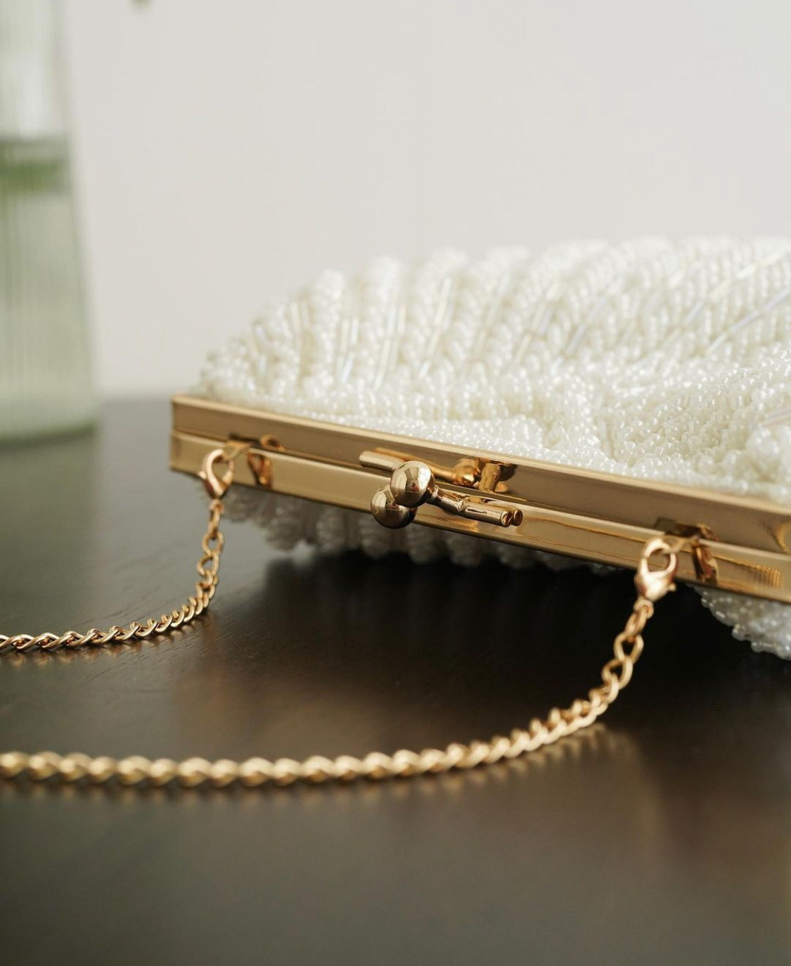 La Côte Belle clutch